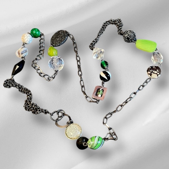 🍀Blown glass/MOP/lucite/metal Beaded Chain Necklace - Picture 4 of 9